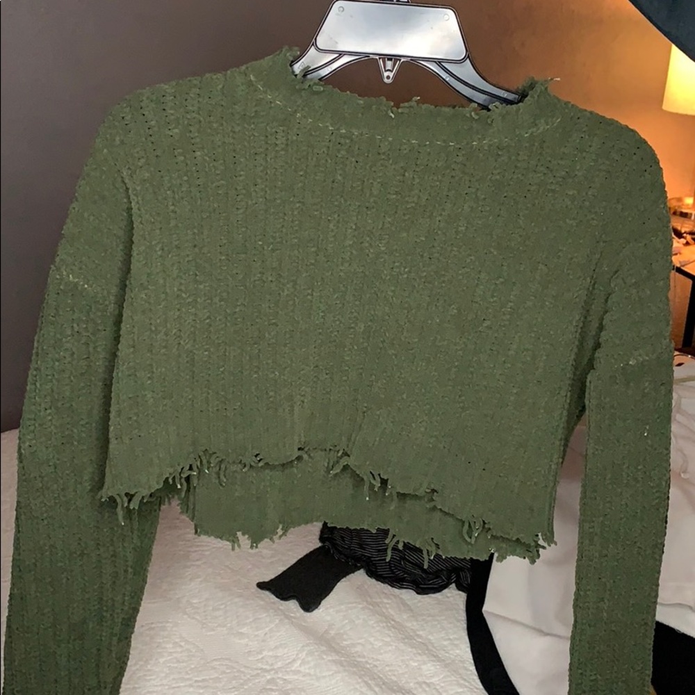 Cropped sweater